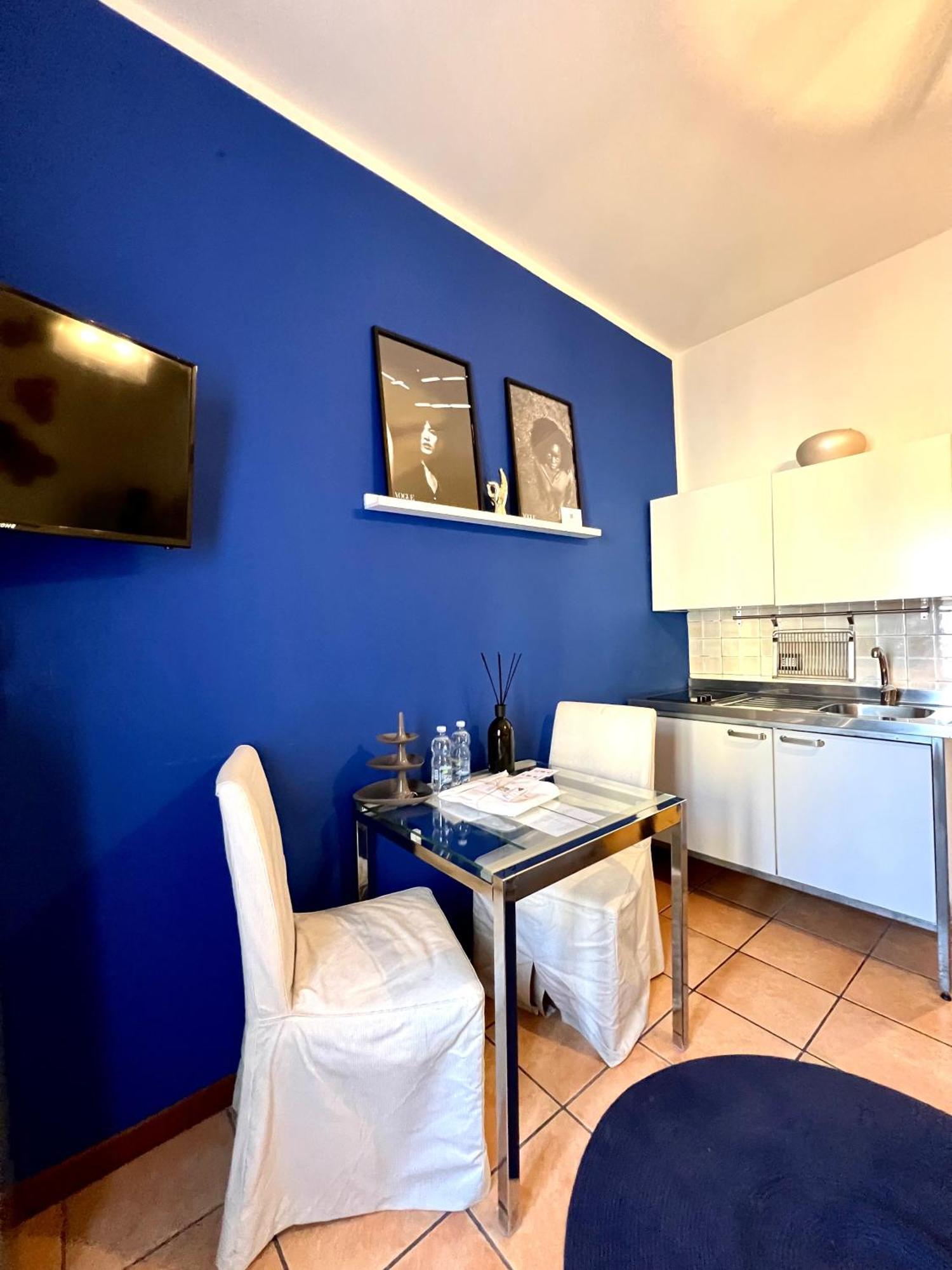 Comecasa Grazioso Monolocale In Porta Romana Appartement Milaan Buitenkant foto